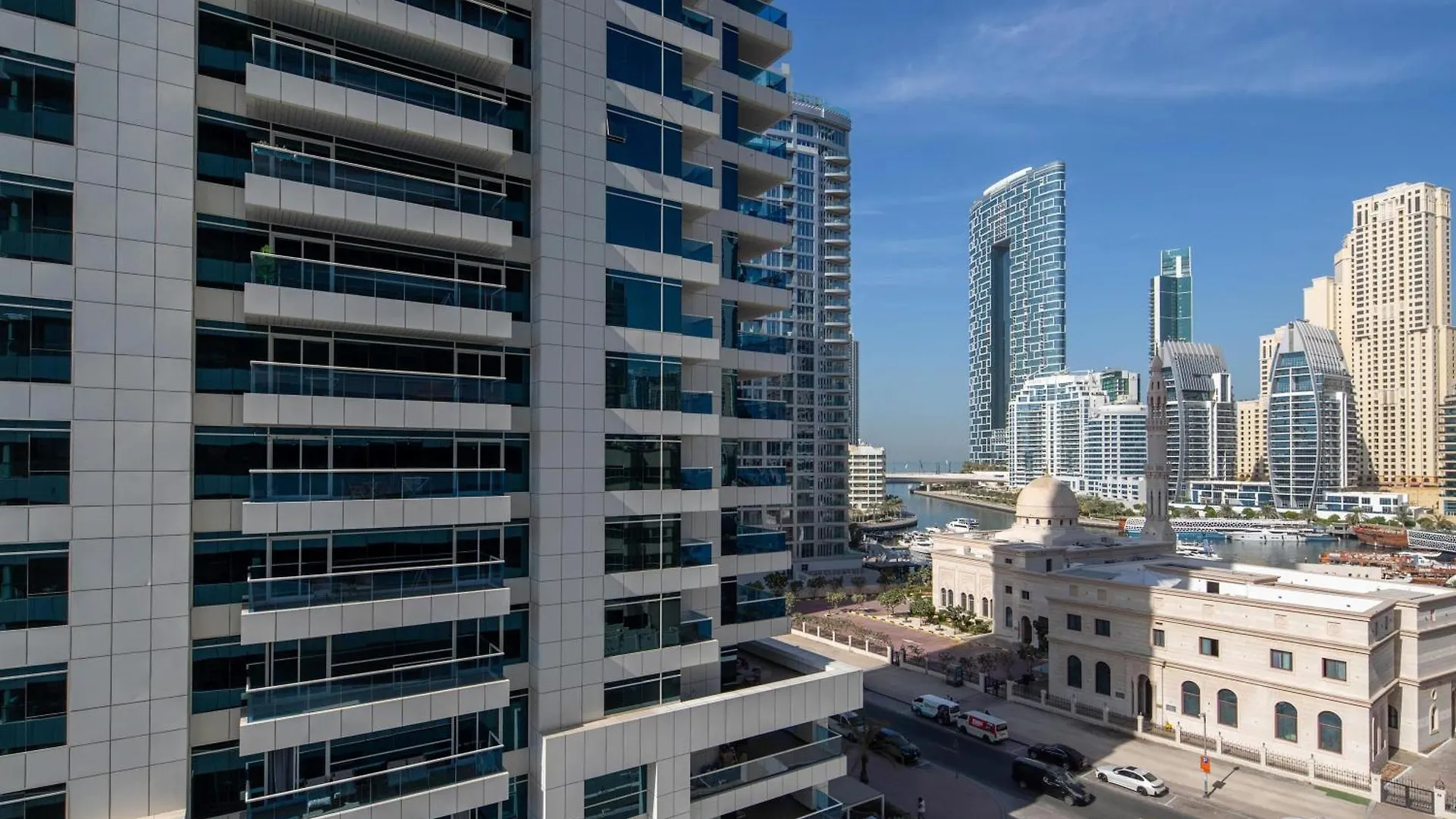 Frank Porter - Escan Tower Dubai United Arab Emirates